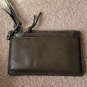 Lucky Brand wristlet wallet